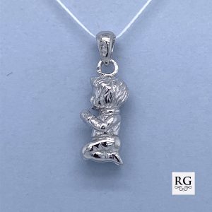 925 RH PL PRAYING BOY CHARM - 25X8 <br/>10026