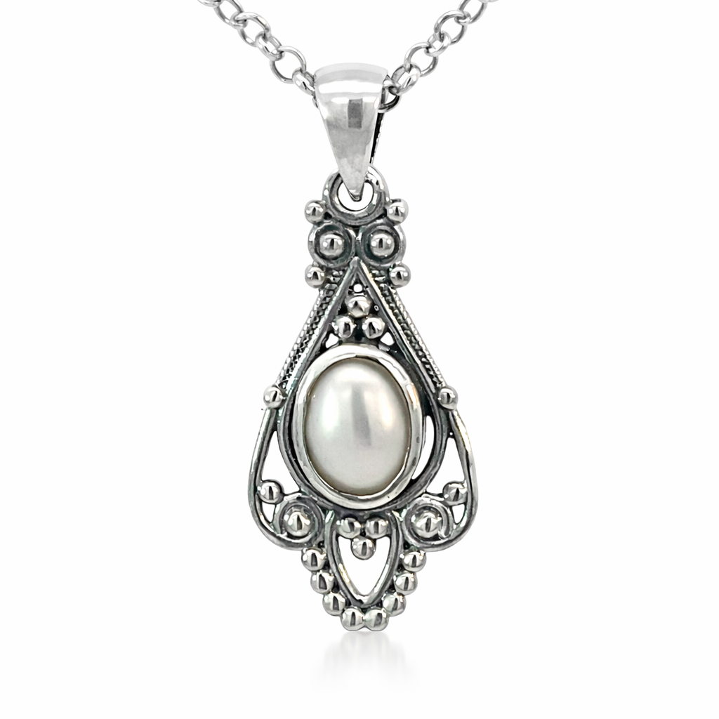 925 OXI OV WH FW PEARL MILLGRAIN BOHO PEND - 32X13 <br/>10067