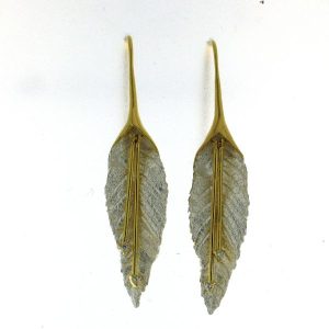 925 CZ GL PL SANDBRUSHED HANGING LEAF EAR - 51X11 <br/>11502