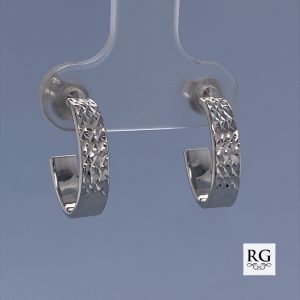 925 RH PL DIA CUT FLAT OVAL  HOOPS - 13X3.5 - 0.8g <br/>11550