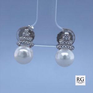 925 FW PEARL CZ PAVE STUDS - 15X8 - 3g <br/>11616