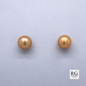 925 GOLD FRESHWATER PEARL STUDS - 5.5-6MM <br/>11704