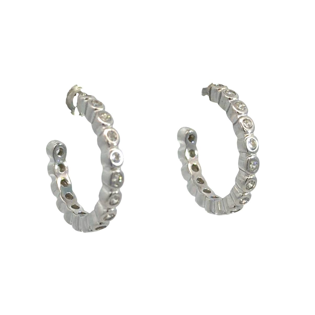 925 CZ PAVE RND BEZEL SET HALF HOOPS - 16X2 2.26g - Image 2