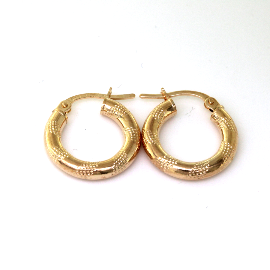 9CT YG HOL MESH ETCH RND TUBE HOOPS - 16X3 - 1g <br/>1550
