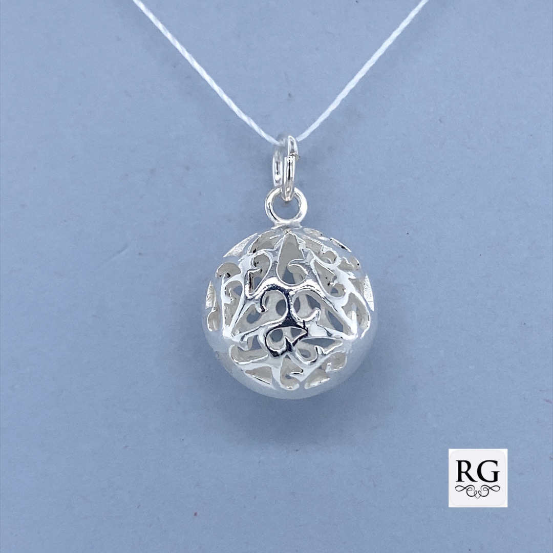 925 FILIGREE BALL CHARM - 22X14 - 2.7g <br/>M10369