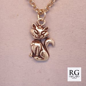 925 OXI SITTING CAT CHARM - 23X10 - 1.4g  <br/>M10404