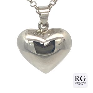 925 HOLLOW PLAIN PUFF HEART - 26X20 - 3.9g <br/>M10438