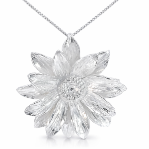 925 ETCHED DAISY SLIDING PENDANT - 30MM - 6.5g <br/>M10458