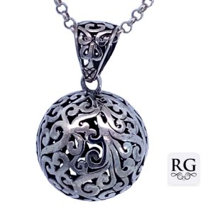 925 OXI HOLLOW FRILLY FILIGREE BALL - 35X22 - 8.5g <br/>M10476