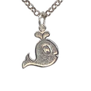 925 MATT TEXTURED SPOUTING WHALE CHARM 21X11 1.35g <br/>M10536