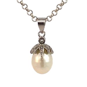 925 CZ PAVE FW PEARL DROP PENDANT - 22X8 - 1.9g <br/>M10567