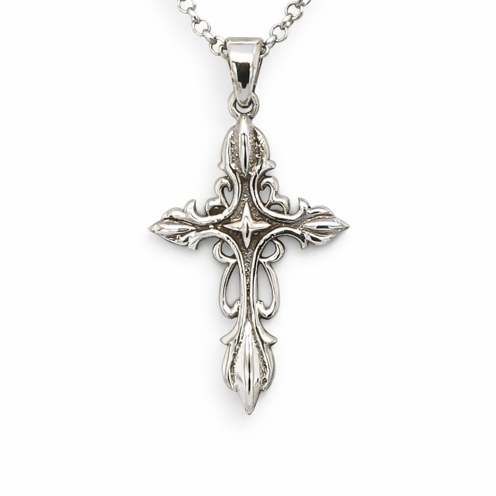 925 OXI OPEN CUT FRILLY CROSS - 43X23 - 4.05g <br/>M10690