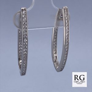 925 CZ PAVE CHANNEL SET POINTY HOOPS - 29X2 - 3.9g <br/>M11609