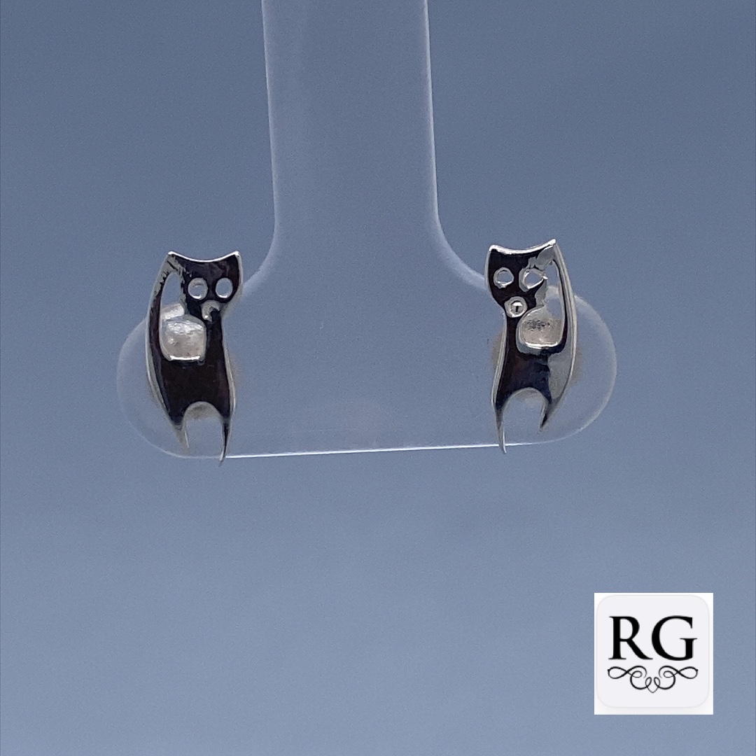 925 PLAIN FLAT STANDING CAT STUDS - 10X4 - 0.7g <br/>M11637
