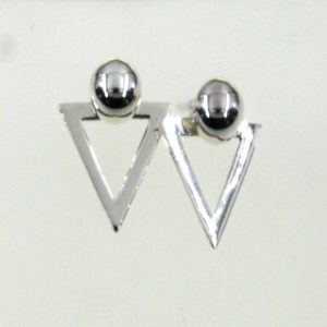 925 HALF BALL ON OPEN CUT TRIANGLE STUDS 21X7 3.1g <br/>M11756