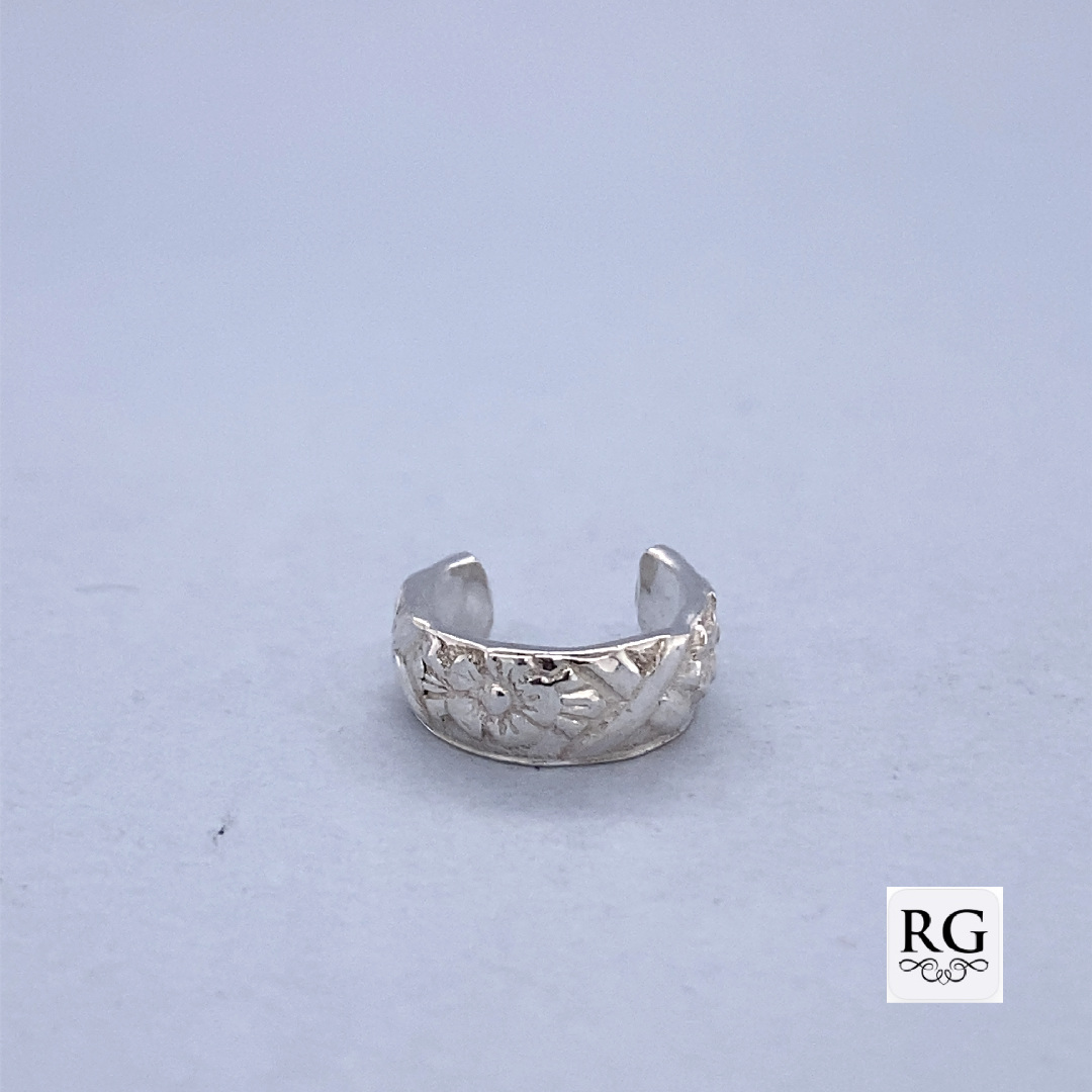 925 FLOWER ETCHED EARCUFF - 4MM - 1g <br/>M11782