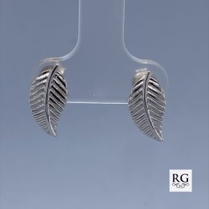 925 SINGLE LEAF ETCHED STUDS - 13X7 - 1g <br/>M11943