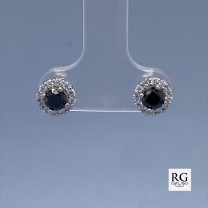 925 BLACK+WH CZ PAVE HALO STUDS - 7MM - 1.3g <br/>M11992B
