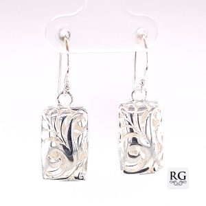 925 FILIGREE RECT DOME DROP EARRINGS - 33X11  6.1g <br/>M12036