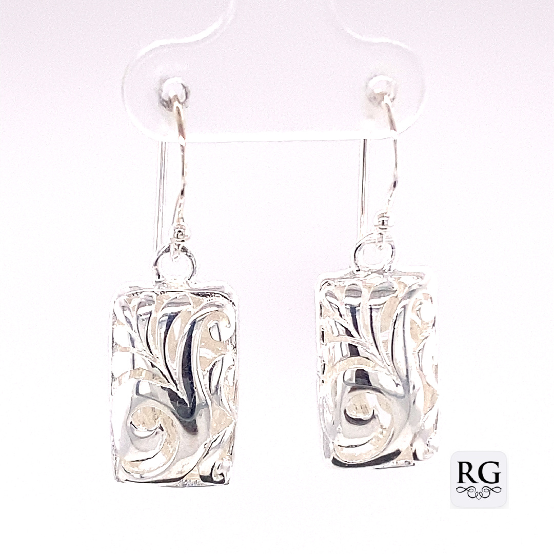 925 FILIGREE RECT DOME DROP EARRINGS - 33X11 6.1g <br/>M12036