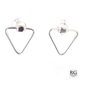 925 OUTLINE TRIANGLE STUDS - 13X12 - 0.1g  <br/>M12057