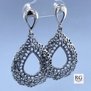 925 OXI TEARDROP FILIGREE DROP EAR - 46X24 - 7.6g <br/>M12113