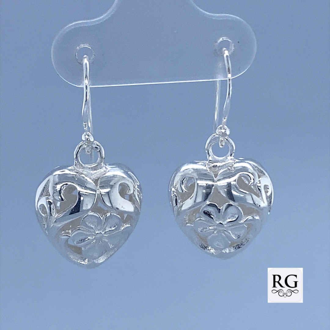 925 FLOWER FILIGR HEART DROP EAR - 27X14 - 5.3g <br/>M12220