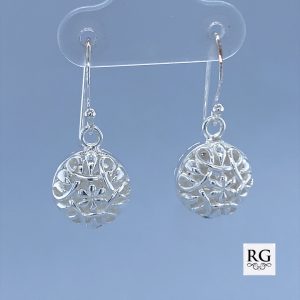 925 HOL FLOWER PUFFED RND DROP EAR - 27X11 - 4.4g <br/>M12221