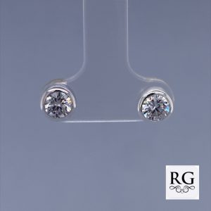 925 RND CZ TUBE SET STUDS - 7MM - 1.12g <br/>M12264