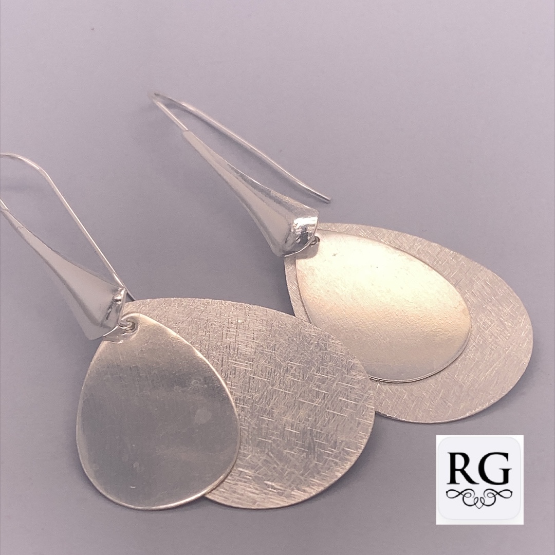 925 SCRATCH+PLAIN DBL TEARDROP LONG EAR - 61X24 9g <br/>M12441 - Image 2