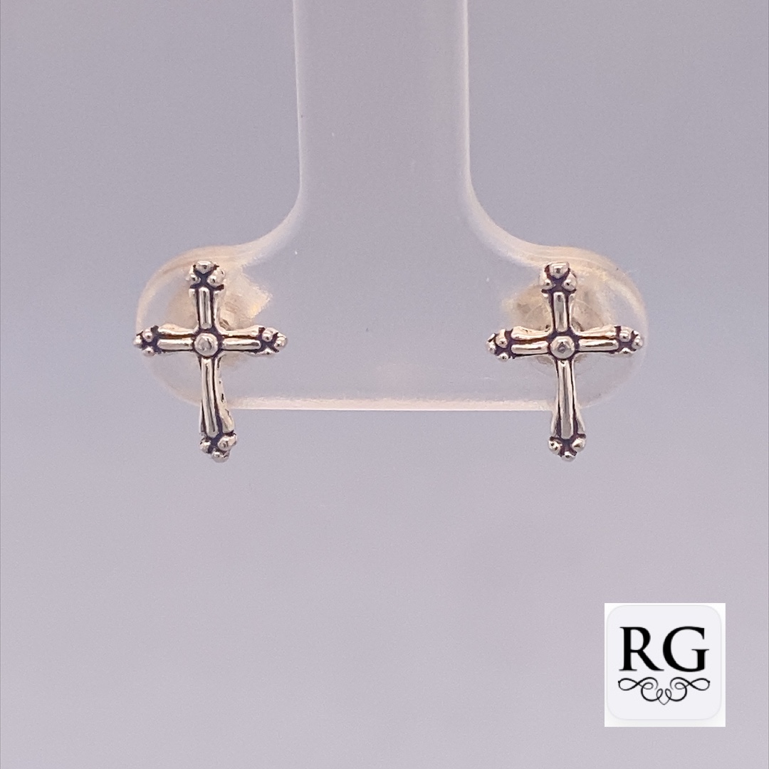 925 OXI SCALLOP ENDS CROSS STUDS - 10X7 - 0.7g <br/>M12461