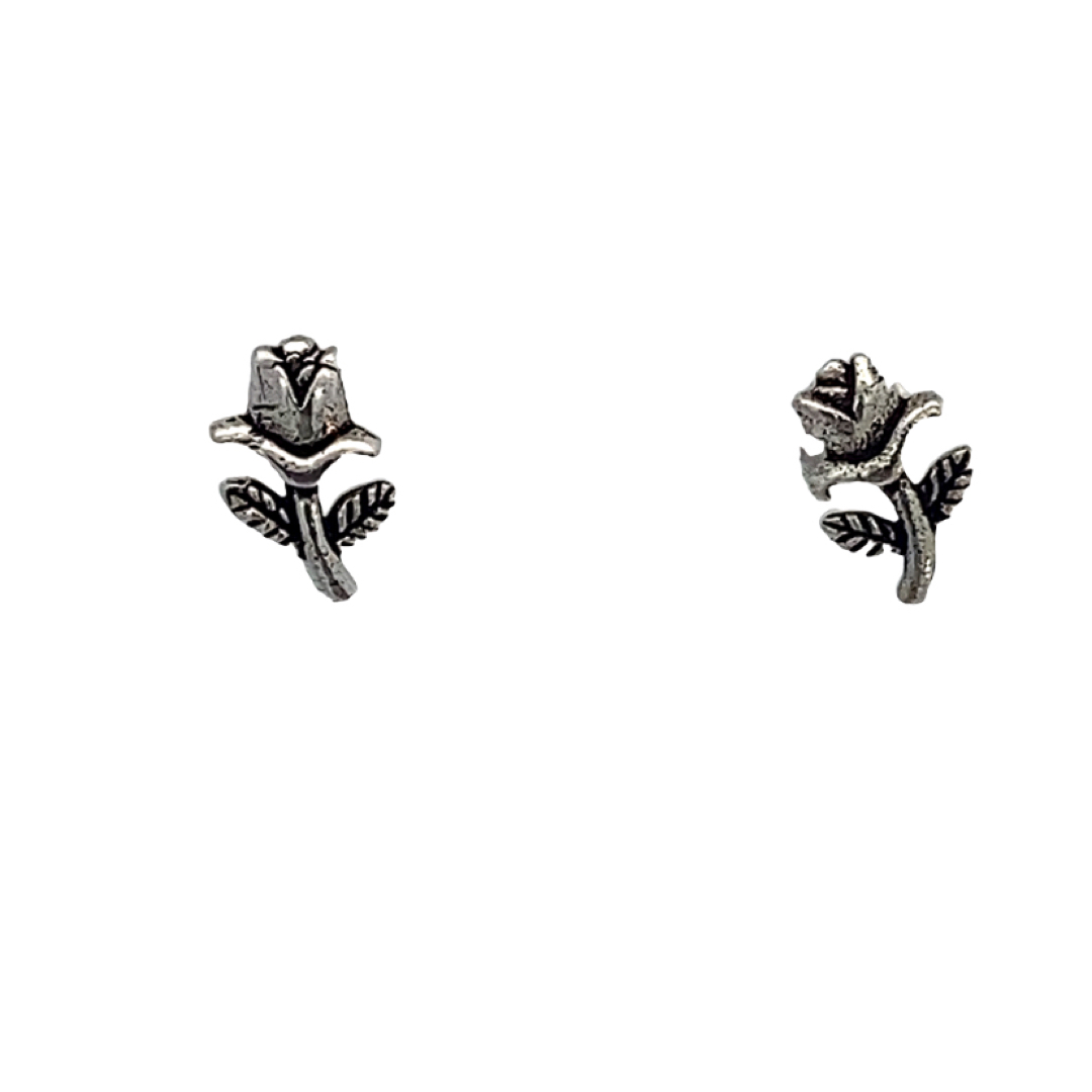 925 OXI ROSE PETAL STUDS - 8X5 - 1.4g <br/>M12515
