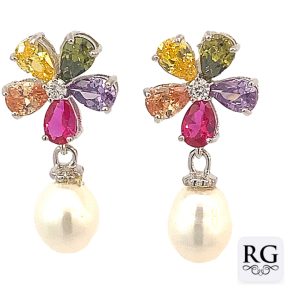 925 MULTI COL FLOWER+WH FW PEARL DROP EAR - 28X14 <br/>M12626