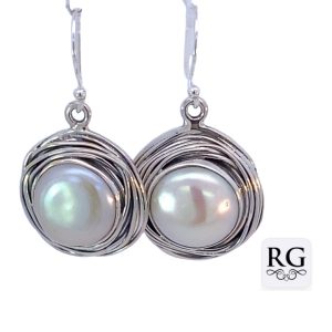 925 OXI FW PEARL CIRCLES ETCHED DROP EAR - 36X20  <br/>M12804