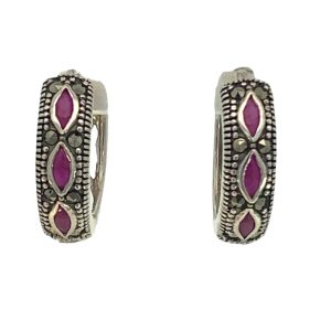 925 MARQ RUBY+MARCASITE MILLGR HUGGIES  18X5 5.6g  <br/>M13022R