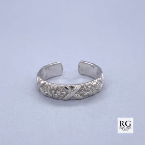 925 FLOWERS ETCHED TOE RING - 5MM - 2.1g <br/>M13407