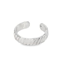 925 SLANTED LINES TOE RING - 4MM - 2.2g <br/>M13442