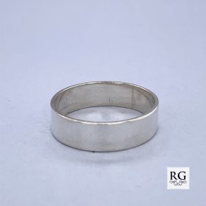 925 PLAIN FLAT WED BAND - 6MM <br/>M13540