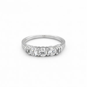 925 TRIP CZ CLAW SET RING - 4MM <br/>M13551