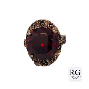 925 RND GARNET CZ+MARCASITES VINTAGE RING <br/>M13611