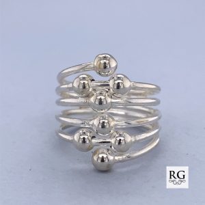 925 8 BALLS ON 5 STRAND RING - 20MM <br/>M13660