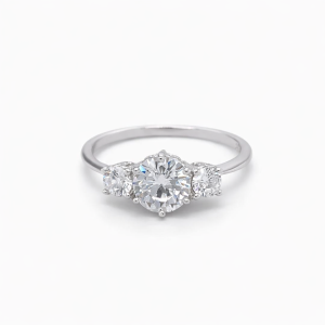 925 TRIP CZ CLAW SET RING - 7MM <br/>M13680