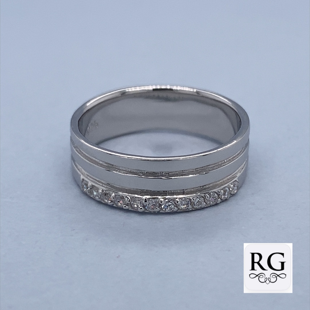 925 CZ PAVE+DBL PLAIN BAND RING - 6MM <br/>M13868
