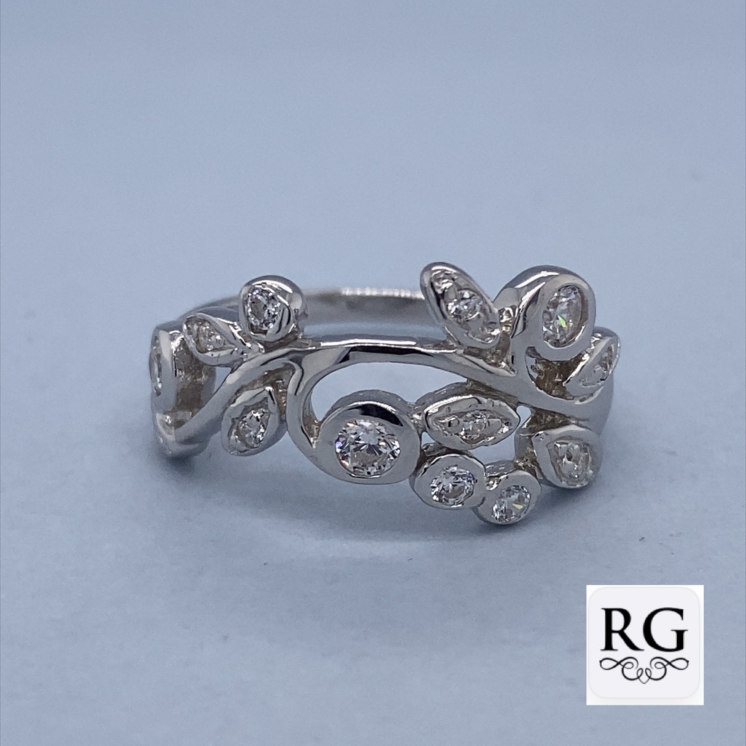 925 CZ PAVE OPEN LEAF VINE RING - 11MM <br/>M13875