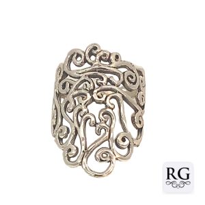 925 OXI CUT OUT FRILLY RING - 31MM <br/>M13971