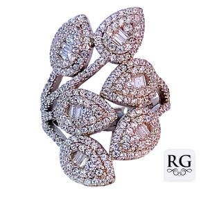 925 RND+BAG CZ PAVE LEAF BROAD RING - 26MM <br/>M14080
