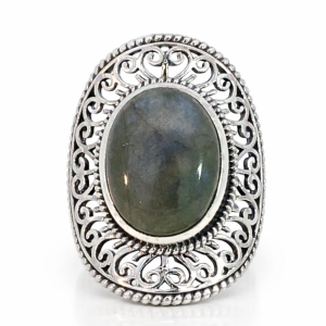 925 OVAL LABRADORITE VINTAGE RING - 31MM <br/>M14210