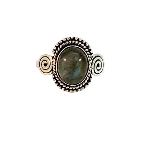 925 OXI OVAL LABRADORITE VINTAGE RING - 15MM <br/>M14214