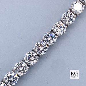 925 CZ PAVE CLAW SET TENNIS BRAC 5.2MM 22CM  17.8g <br/>M15653.22