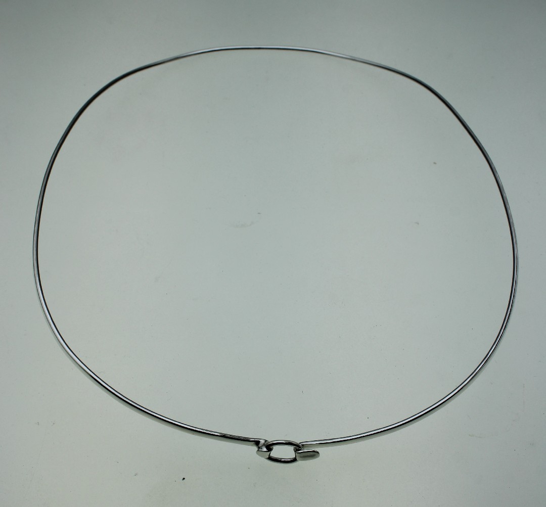 925 PLAIN OVAL WIRE HOOK CLASP CHOCKER - 3MM <br/>M15823 - Image 3